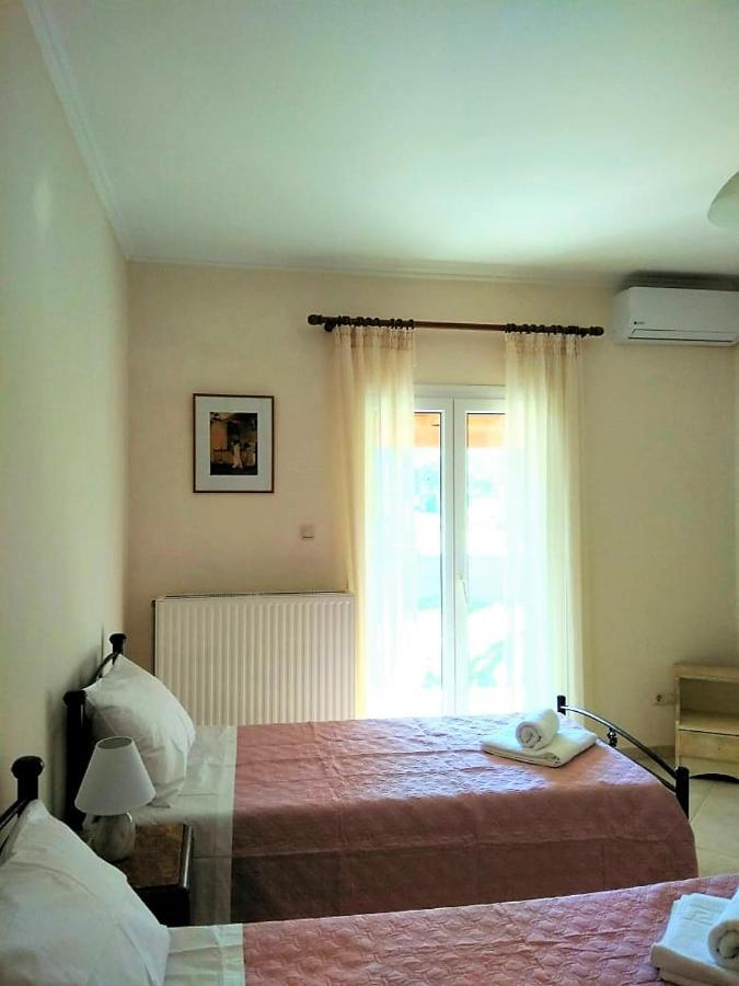 Lonelia's Family Homes * Lefkimmi (Corfu)